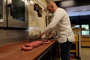 De worstmaker is veel meer dan alleen een worstmaker
