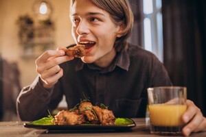 Euro Poultry komt met Crispy Shredded kipfilet IQF