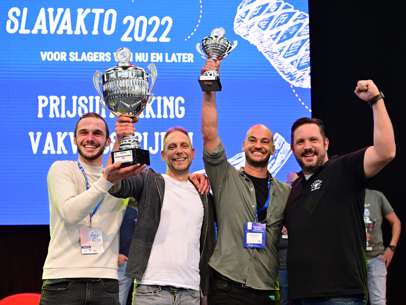 Nationaal kampioenen vakwedstrijd uit één slagerij