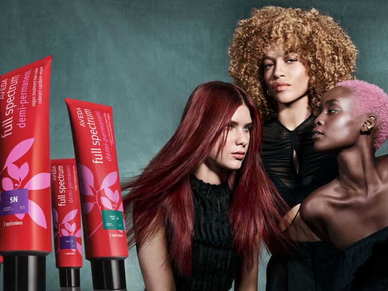 Ontdek de nieuwe Aveda Full Spectrum Demi-Permanent&trade; Vegan Treatment Hair Color