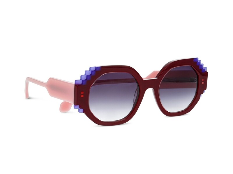 FACE A FACE presenteert de F-collectie